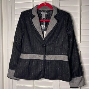 Deed Collections Blazer NWT black with pattern sleeves and‎ waist